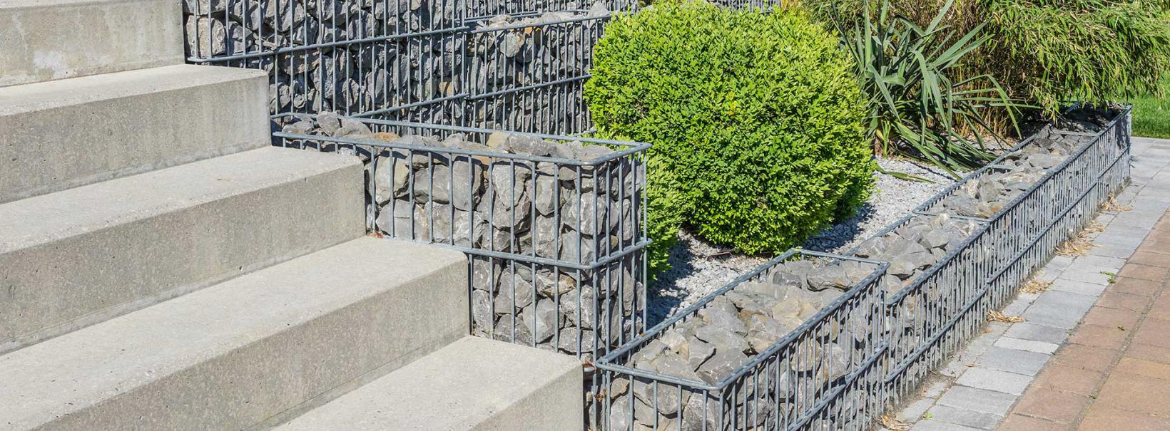 Rünz & Hoffend Blockstufen in Grau